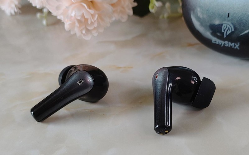 超低延迟，游戏绝配，易速马TG-01真无线耳机