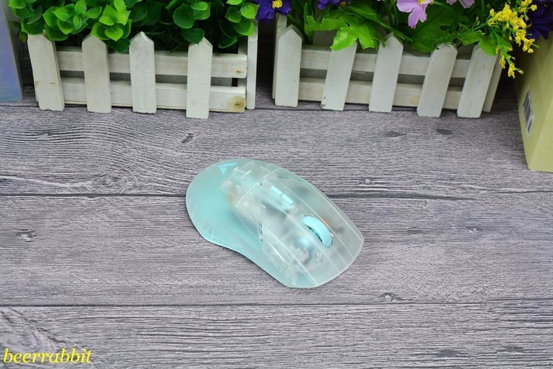 雷柏VT9 air双模无线鼠标体验：8KHz回报率 美观半透外壳