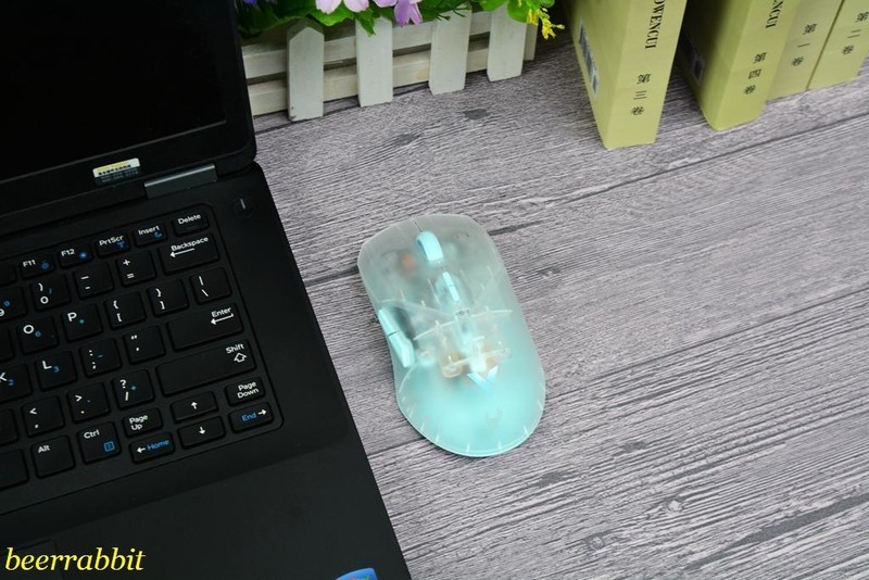 雷柏VT9 air双模无线鼠标体验：8KHz回报率 美观半透外壳