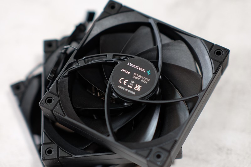 Z690就能榨干13代潜力？13600KF+微星Z690+rtx3060ti装机评测