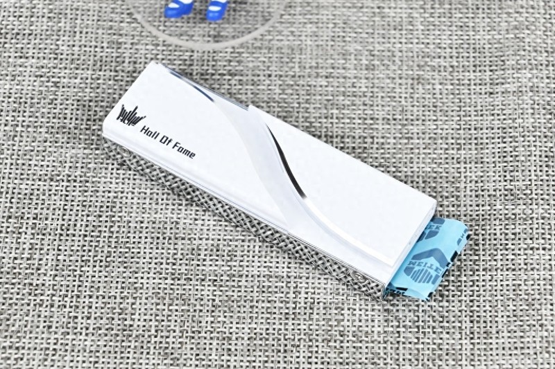 满血版E18方案，影驰HOF EXTREME30 2TB固态硬盘开箱试玩