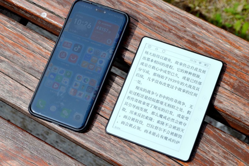 护眼+高性价比！AOC小Q阅读器，开启你的“轻阅读”时代