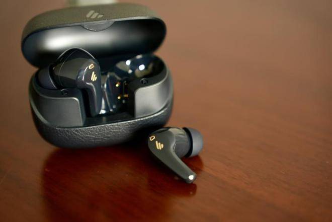 蓝牙耳机哪个牌子的好？十大口碑最好蓝牙耳机推荐分享