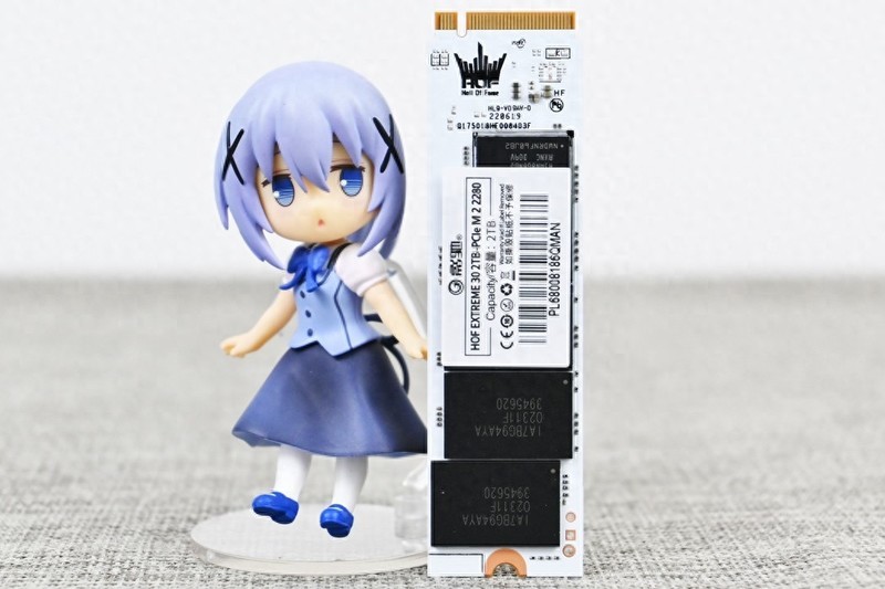 满血版E18方案，影驰HOF EXTREME30 2TB固态硬盘开箱试玩