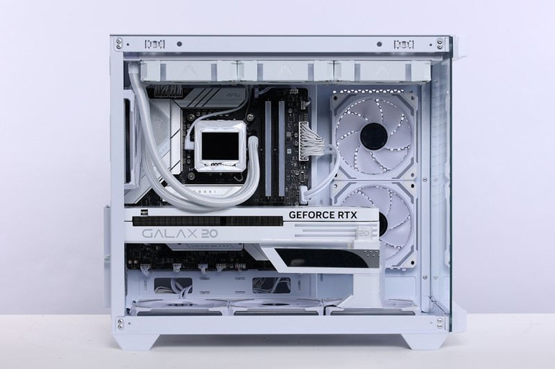 圣诞装机不求人，14代酷睿i5-14600K搭配影驰20周年限定4070装机