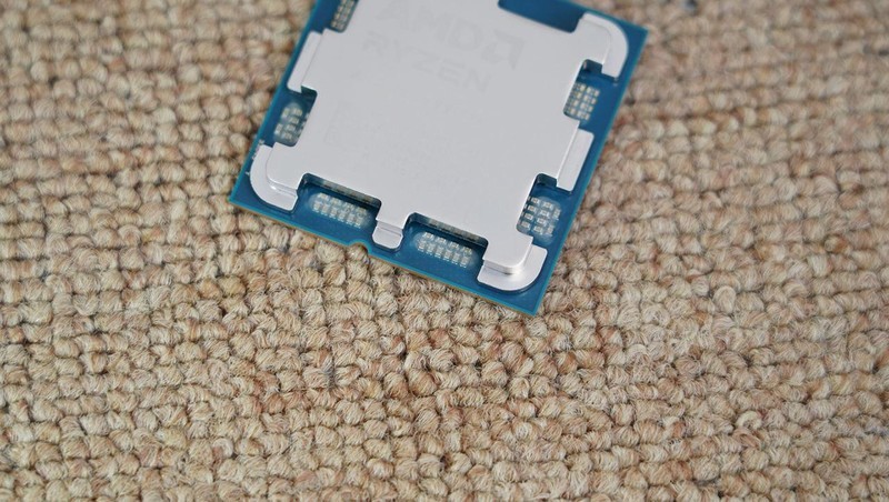 快人一步更省电，AMD R9 9900X首发评测及装机分享