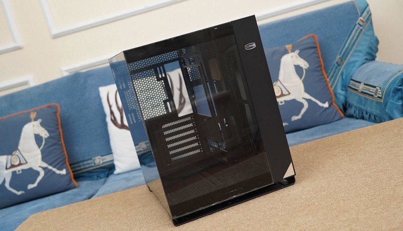 快人一步更省电，AMD R9 9900X首发评测及装机分享