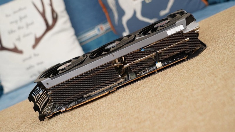 快人一步更省电，AMD R9 9900X首发评测及装机分享