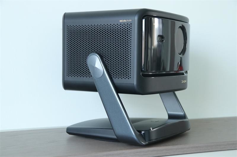 白天观影不拉窗，高亮画质媲美电视！当贝X5S激光投影仪体验