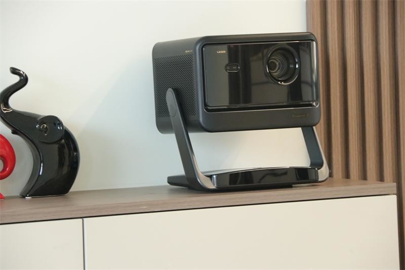 白天观影不拉窗，高亮画质媲美电视！当贝X5S激光投影仪体验