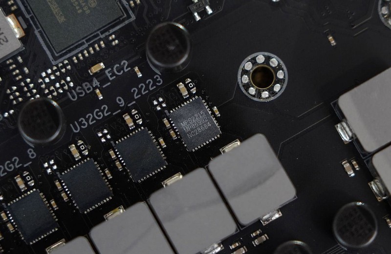 快人一步更省电，AMD R9 9900X首发评测及装机分享