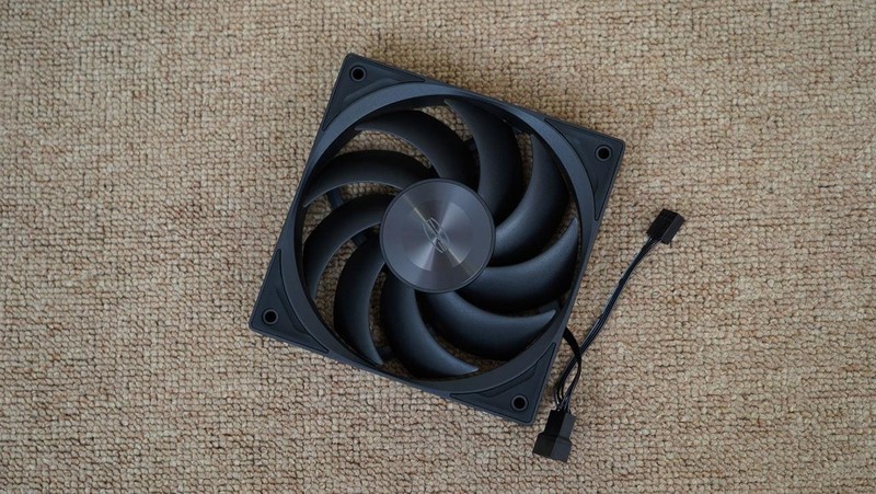 快人一步更省电，AMD R9 9900X首发评测及装机分享