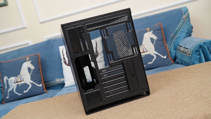 快人一步更省电，AMD R9 9900X首发评测及装机分享