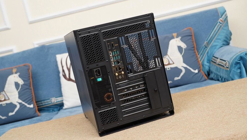 快人一步更省电，AMD R9 9900X首发评测及装机分享