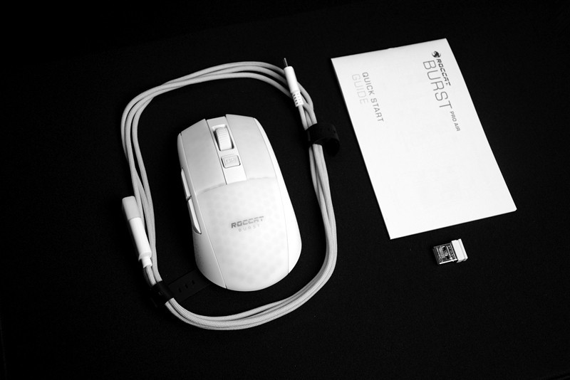 冰豹新旗舰，对标GPW，全身都是灯！冰豹BURST PRO AIR鼠标开箱体验