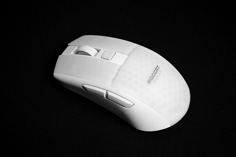 冰豹新旗舰，对标GPW，全身都是灯！冰豹BURST PRO AIR鼠标开箱体验