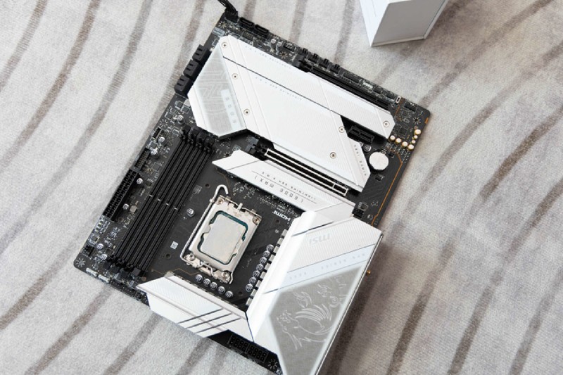 越级实力，A-Die颗粒，影驰名人堂HOF DDR5高频套条评测