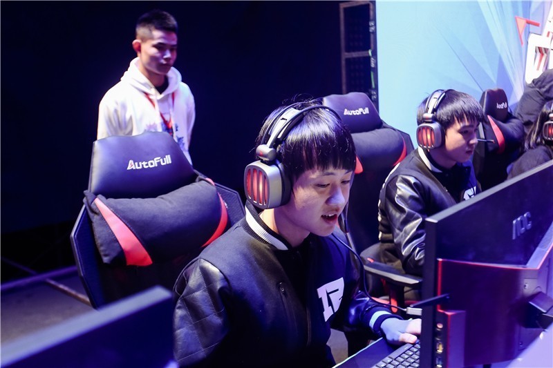 自我超越不停步，比S21更舒适的游戏耳机，西伯利亚S31