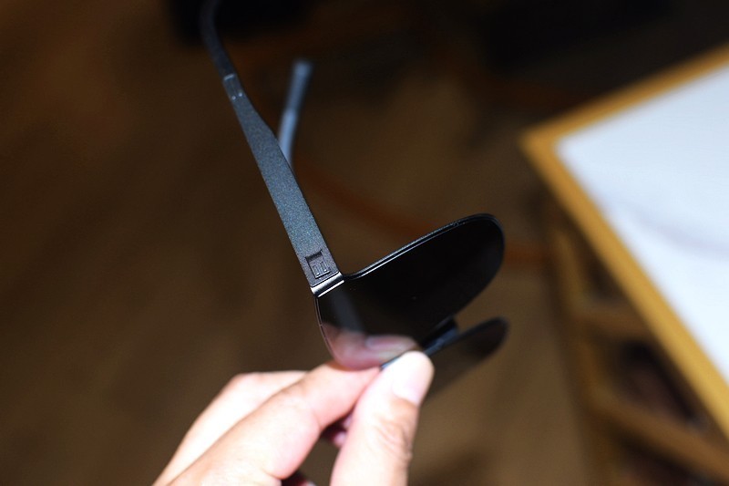 米家超薄折叠偏光太阳镜：轻盈与时尚的完美结合