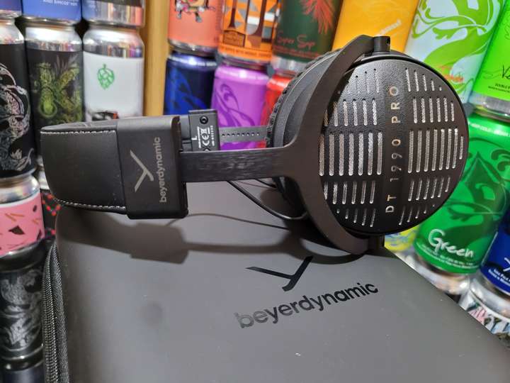 百年老店专业旗舰，经典升级历久弥新！拜雅DT 1990 PRO MKII