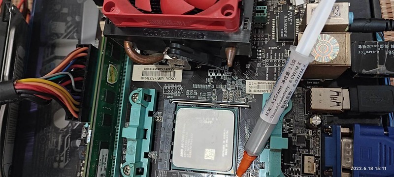 近期二手硬件价格降了不少，于是s上咸鱼上淘了2套平台来送亲朋好友。