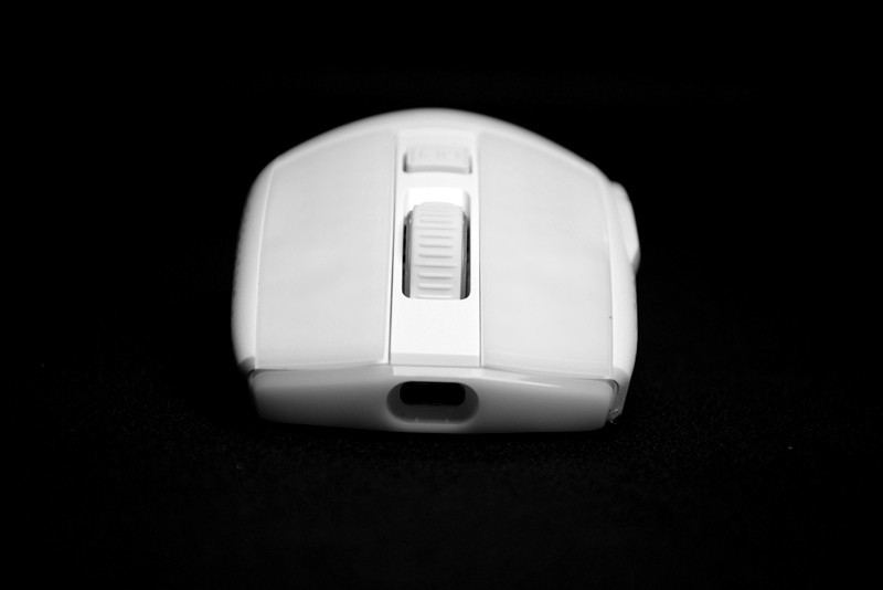 冰豹新旗舰，对标GPW，全身都是灯！冰豹BURST PRO AIR鼠标开箱体验