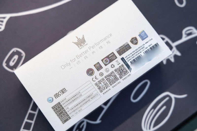 越级实力，A-Die颗粒，影驰名人堂HOF DDR5高频套条评测