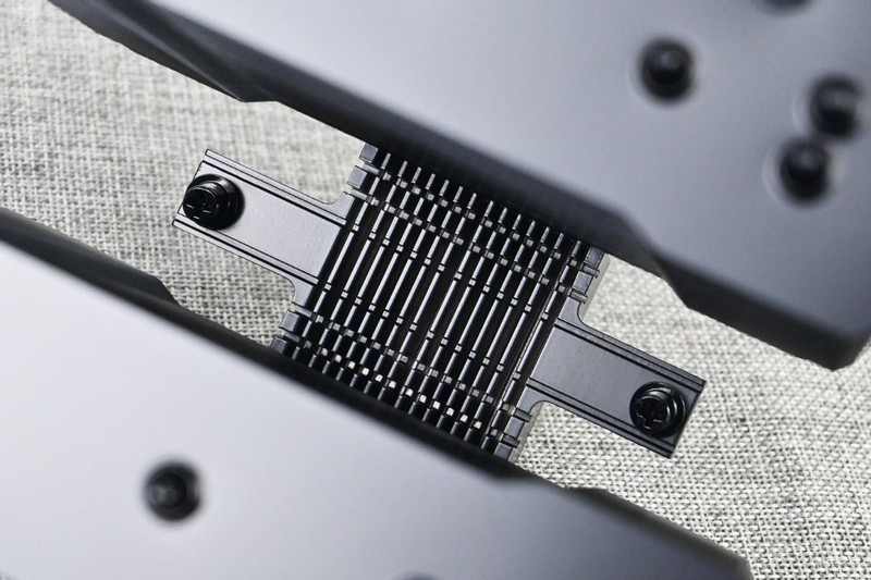 德商德静界DARK ROCK PRO 5散热器开箱评测：静音&性能不妥协