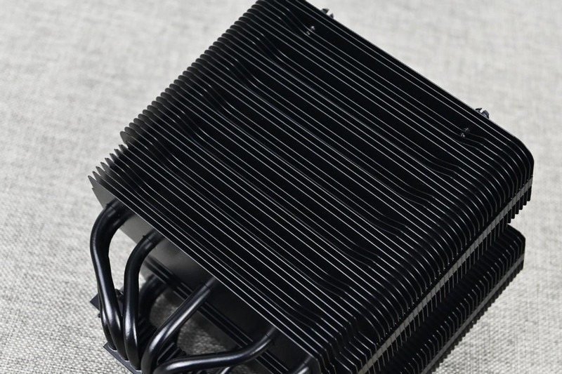 德商德静界DARK ROCK PRO 5散热器开箱评测：静音&性能不妥协