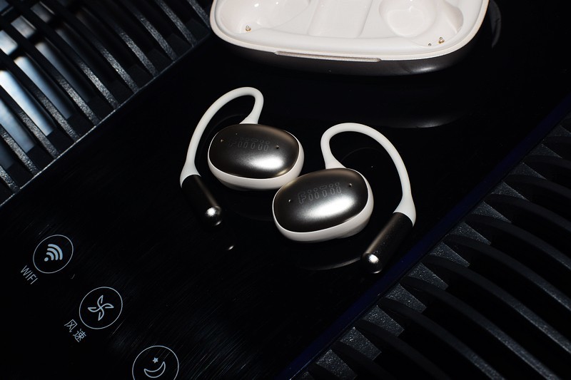 运动中的极致体验 魔浪FiiTii Z挂耳式无线蓝牙耳机