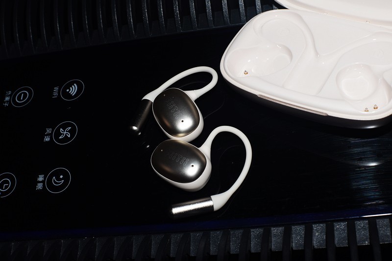 运动中的极致体验 魔浪FiiTii Z挂耳式无线蓝牙耳机