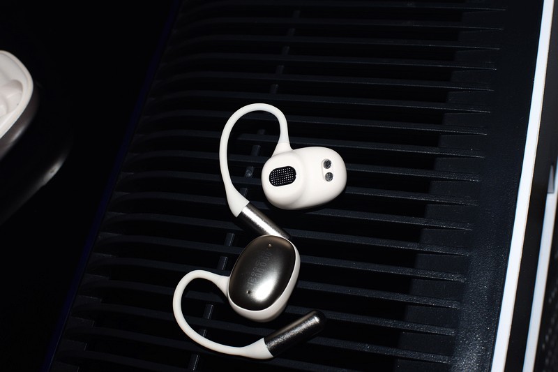 运动中的极致体验 魔浪FiiTii Z挂耳式无线蓝牙耳机