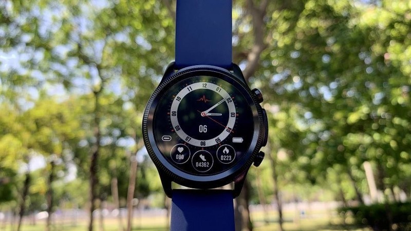 戴在手上的健康卫士----didoE55S智能手表血压血糖风险评估