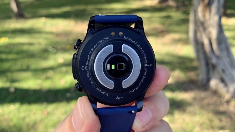 戴在手上的健康卫士----didoE55S智能手表血压血糖风险评估