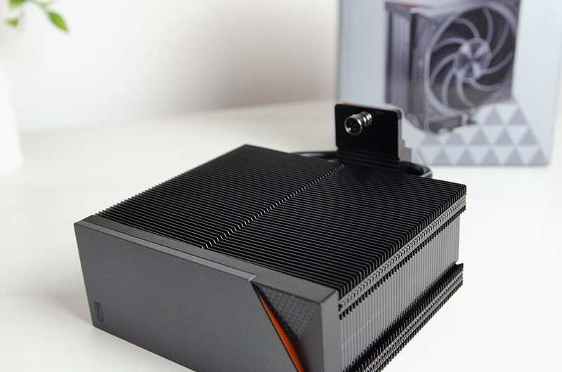 电脑散热原来它是管家 ，超频三黑海RZ400 V2风冷旗舰体验有感