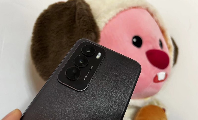 最强中端拍照手机？OPPO Reno12系列到底咋样？关注这几方面就行