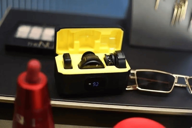 领夹麦克风怎么选，无线领夹麦克风五大常见误区！