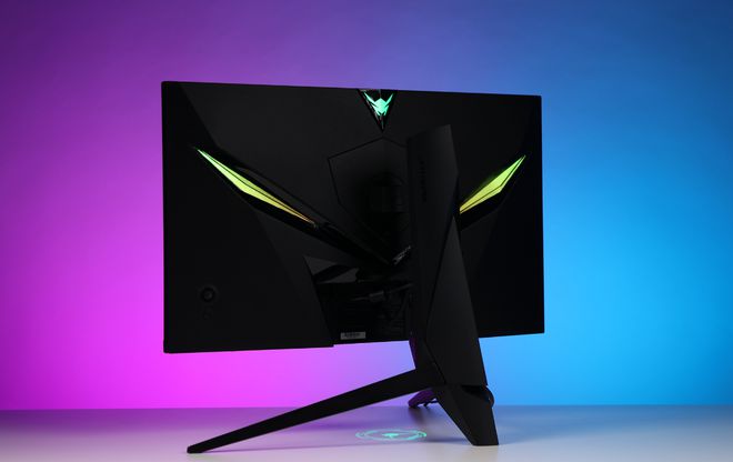 选购显示器，一步到位还是先凑合着用？蚂蚁电竞ANT27VU 4K144Hz高刷显示器简测