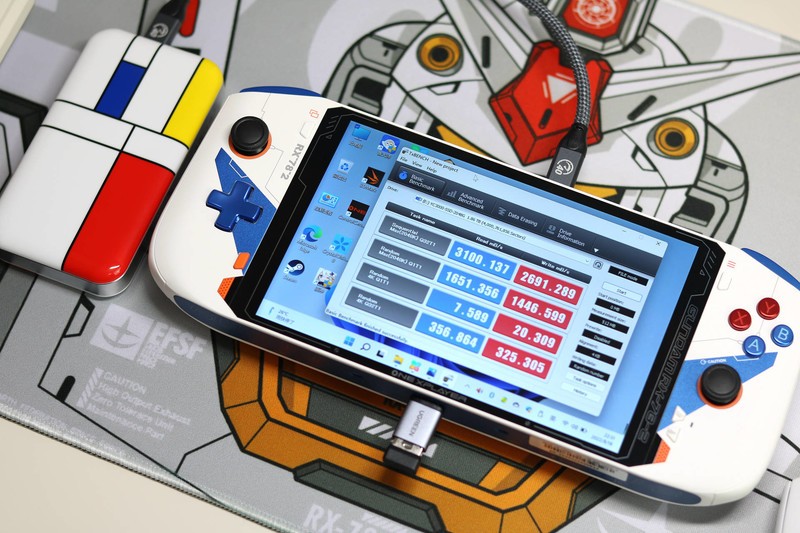 游戏掌机扩容新方案，奥睿科蒙太奇PSSD，性能是普通硬盘的100倍