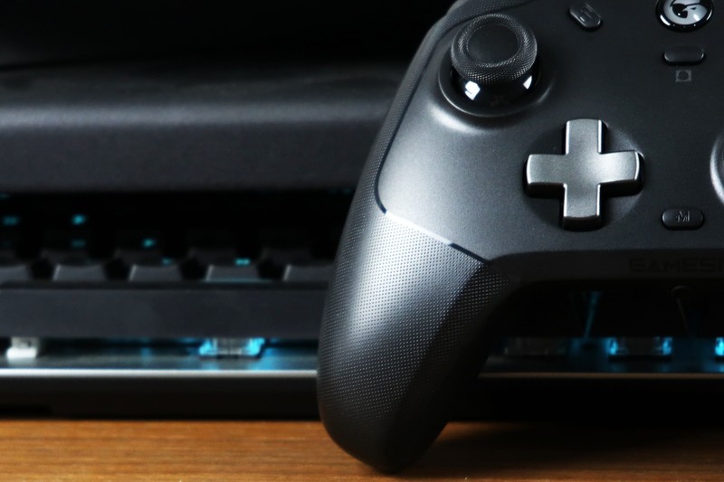 我拥有良好的语言组织能力，还有很好摄影能力，知道如何拍出美丽的产品照，将产品在使