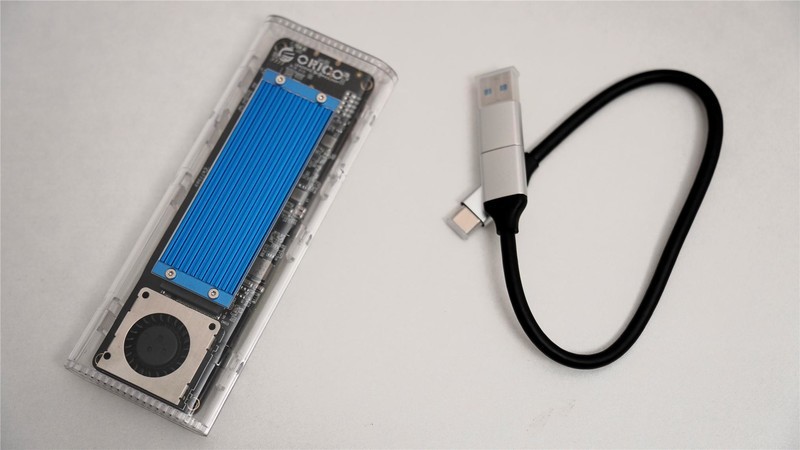 苹果内存嫌贵？奥睿科J20 SSD+USB4硬盘盒平替！网友：这便宜多了