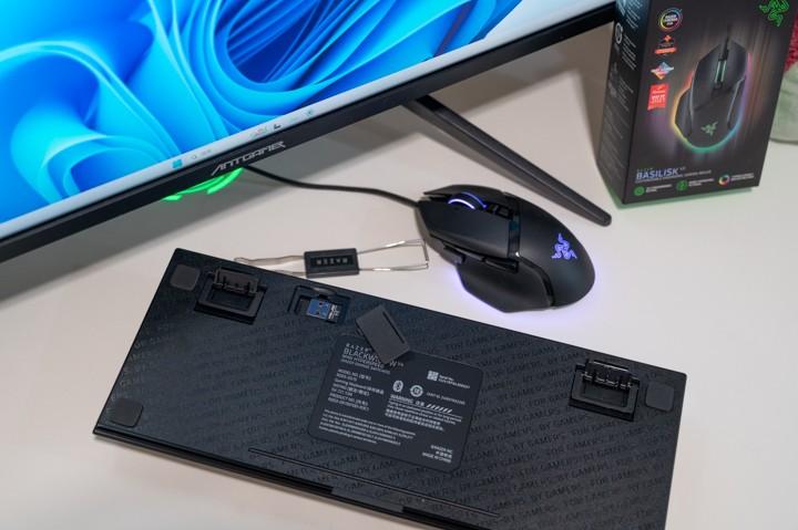 全键热插拔，雷蛇是唯一的选择，黑寡妇+巴塞利斯蛇游戏新体验