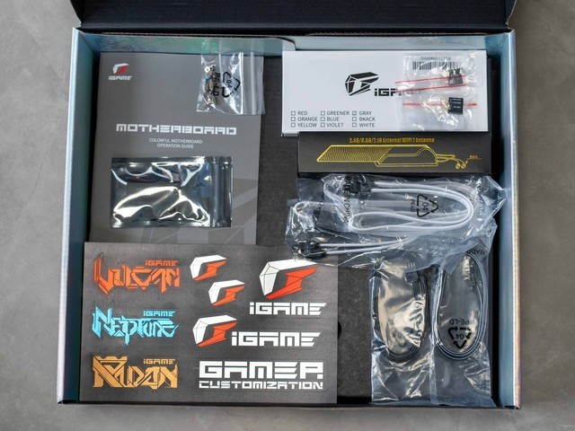 2000元新标杆，七彩虹iGame Z890 FLOW V2主板首发测评