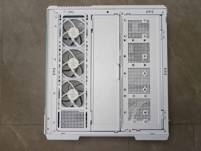 2000元新标杆，七彩虹iGame Z890 FLOW V2主板首发测评