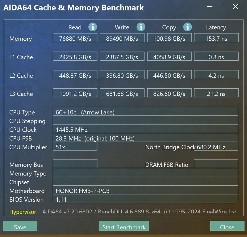 荣耀怒了！3.1K高分屏+满血80W酷睿U9 285H，续航近18小时首超苹果