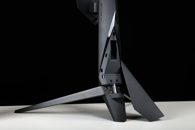 选购显示器，一步到位还是先凑合着用？蚂蚁电竞ANT27VU 4K144Hz高刷显示器简测