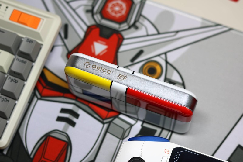 游戏掌机扩容新方案，奥睿科蒙太奇PSSD，性能是普通硬盘的100倍