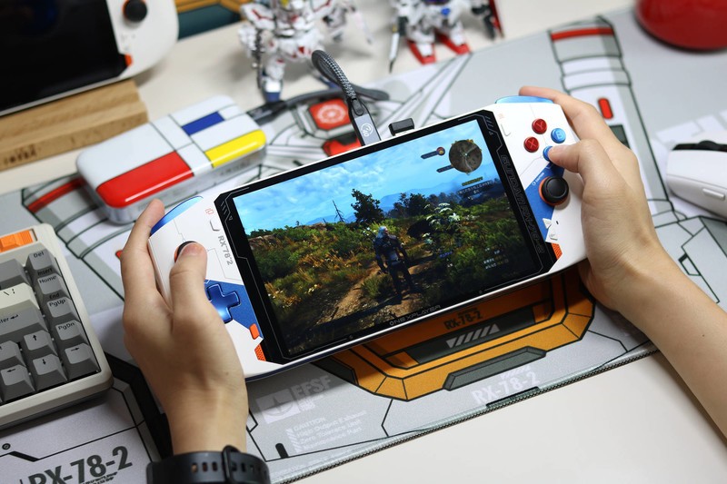 游戏掌机扩容新方案，奥睿科蒙太奇PSSD，性能是普通硬盘的100倍