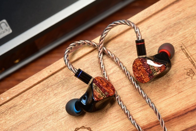 淡而不素方能宁静以致远！AFUL8单元圈铁P8试听