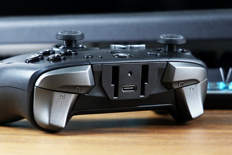 我拥有良好的语言组织能力，还有很好摄影能力，知道如何拍出美丽的产品照，将产品在使